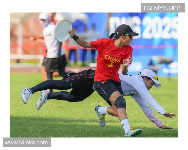 成都飞盘队在比赛中的控球策略与失误分析探讨